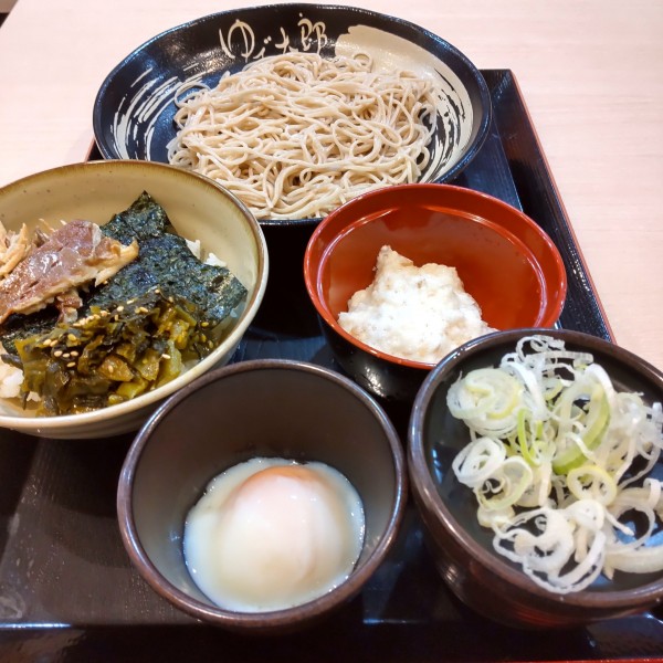 「朝食セット焼鯖ごはん（￥480）＋とろろ＋温泉玉子」@ゆで太郎 堺筋本町店の写真