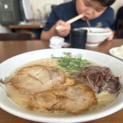 大盛豚骨ラーメン900円