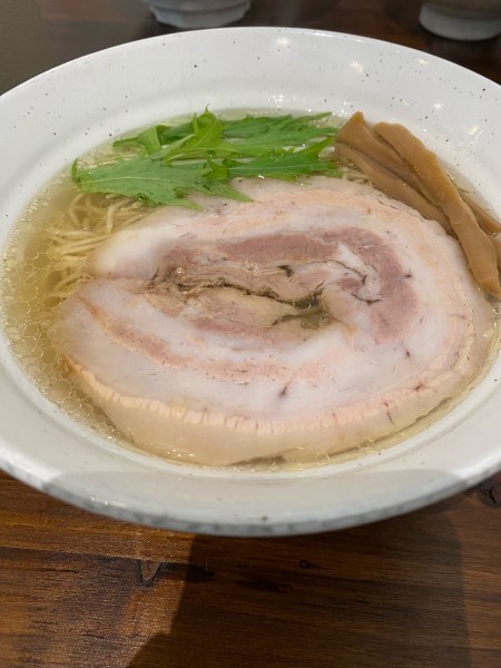 「白醤油らーめん」@麺や ひろせの写真