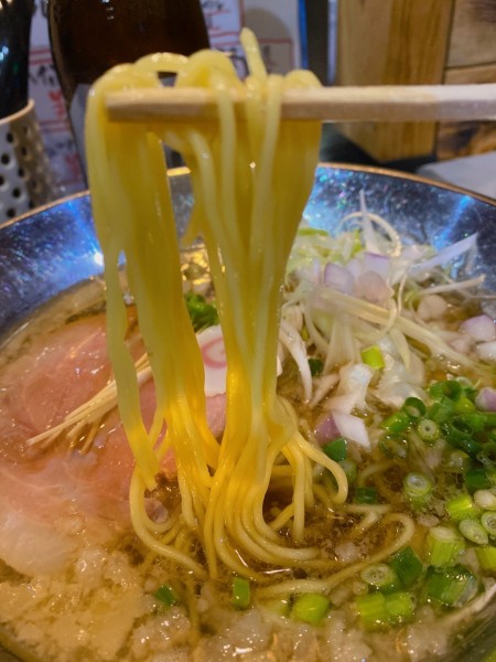 「醤油ラーメン　葱＆脂増し」@麺屋 いぶきの写真