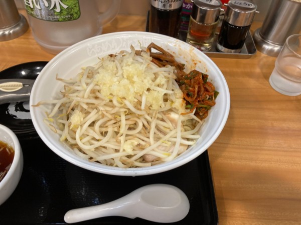 「嵐汁なしまぜそば大盛り+もやし×2+メンマ1220円」@らあめん花月嵐 鴻巣店の写真