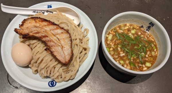 「濃厚虎嘯つけ麺 1,390円（大盛無料）」@麺屋武蔵 虎嘯の写真