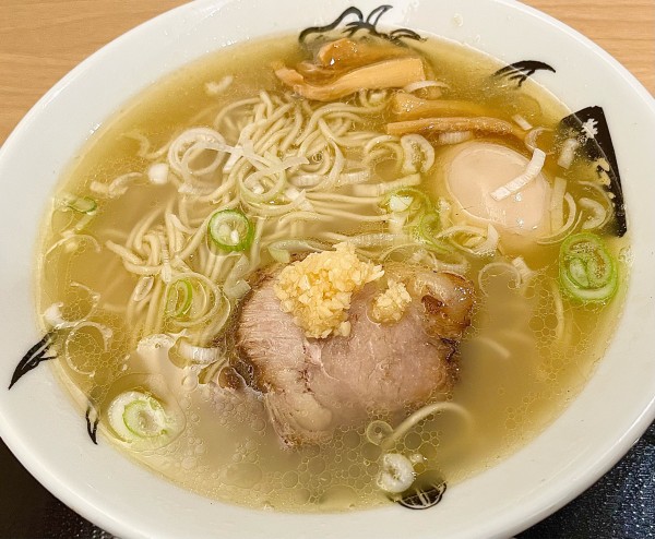 「中華そば 塩」@松戸中華そば 富田食堂 東千葉店の写真