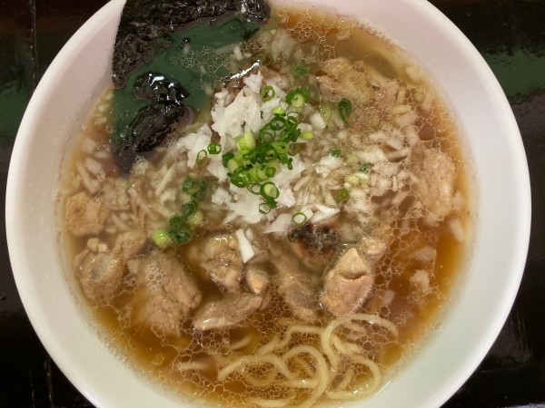 「生姜豚すじ煮ラーメン 800円」@麺屋ふたばの写真
