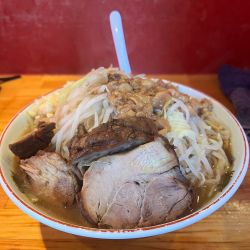 ラーメン350g(980円)