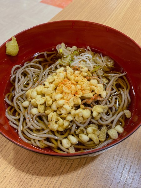 「冷やしタヌキ」@立ちそば処 鷹 福島の写真