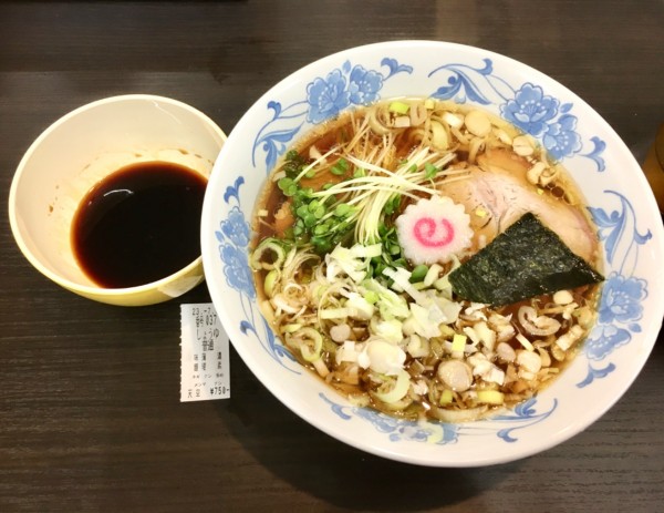「醤油ラーメン(750¥)」@天空の写真
