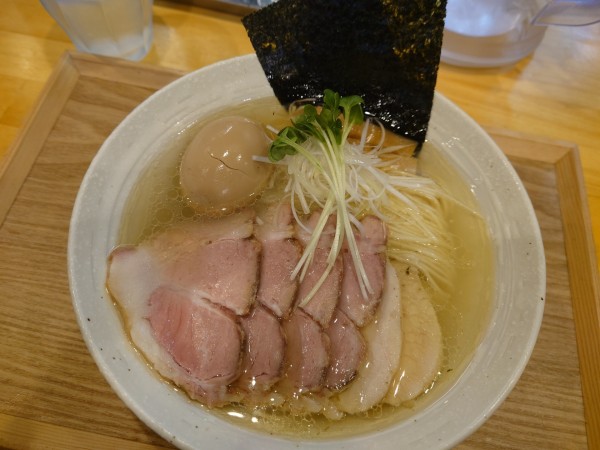 「特製鶏塩らぁ麺」@MENYA NAKAGAWAの写真