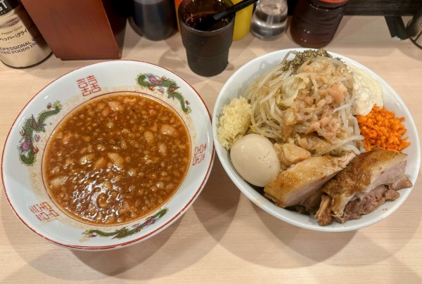 「（限定）ラ・トマティーナつけ麺+豚玉」@鷹の目 蒲田店の写真