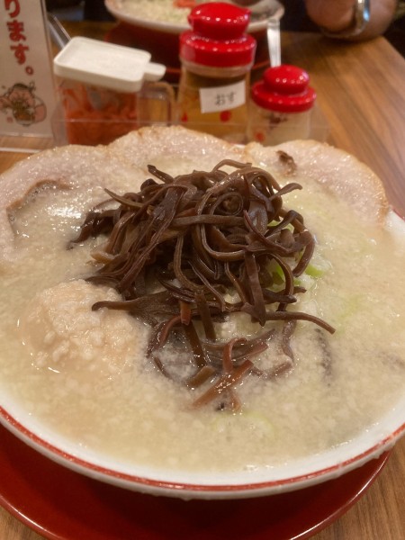 「濃厚チャーシュー麺」@背脂らーめん 背脂チャチャチャの写真