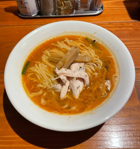 「【月曜夜限定】酸辣白湯麺」@麺屋 真心の写真