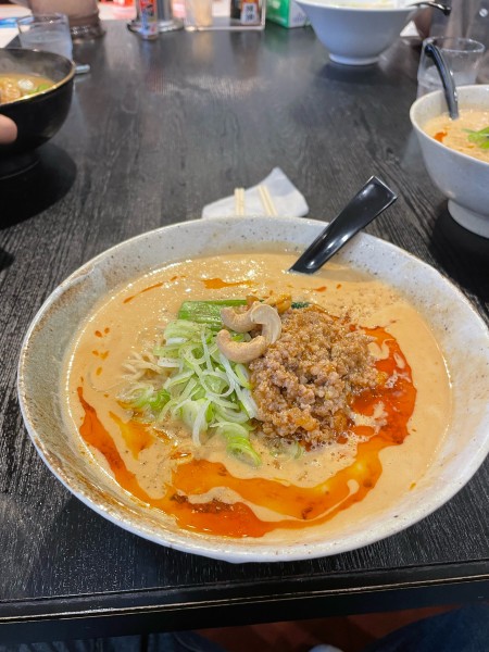 「担々麺」@らーめん まいどの写真