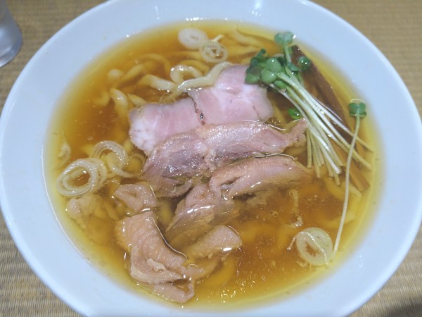 「親鶏中華そば　860円」@手打 親鶏中華そば 綾川の写真