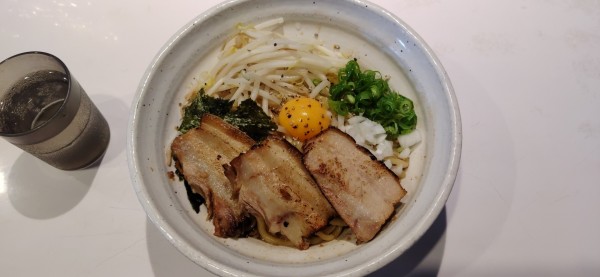 「ぶたぶたませそば+追い飯」@ぶっと麺 しゃにむにの写真