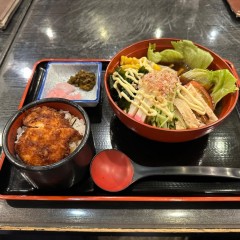 登利平 高崎モントレー店の画像