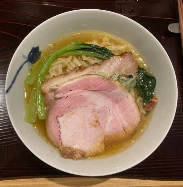 「塩（中太手揉み麺）」@麺 みつヰの写真