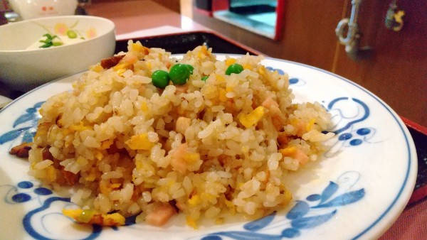 「#半チャーハン #五目そば #850円」@萬新菜館の写真