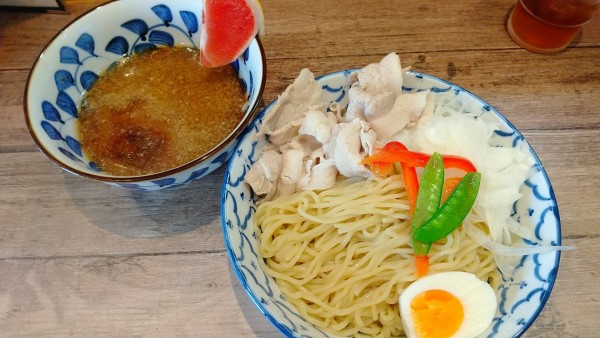 「【限定】冷しブタそば(¥990)」@波（シー）の写真