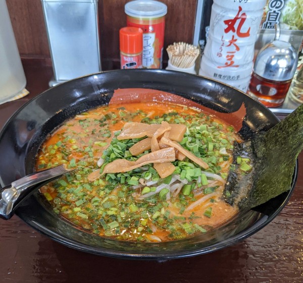 「韓国ラーメン黒」@一代元 浦和上野田店の写真