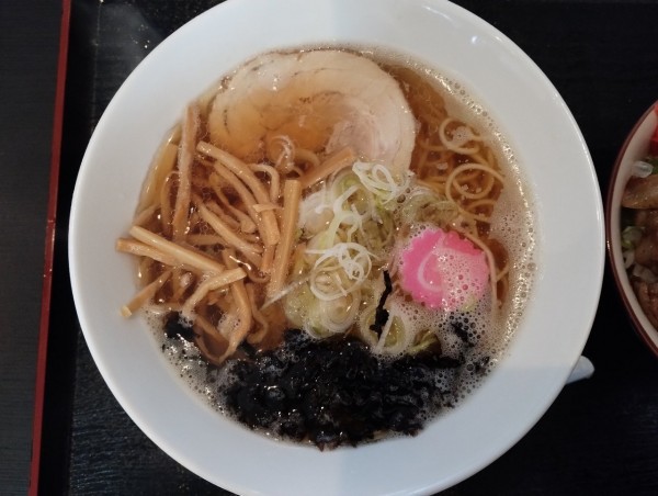 「煮干し中華そば」@狂犬の写真