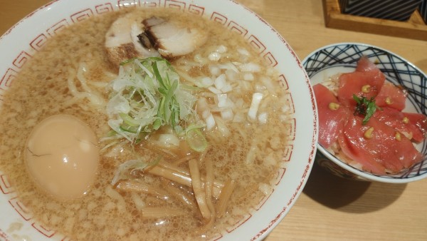 「煮卵味噌(まったり)＋本鮪漬け丼・大盛 ￥1,590」@きたかた食堂の写真