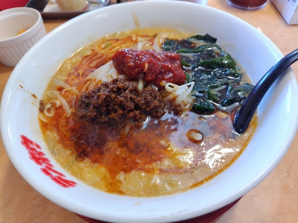 「タンタンメン　＋ラー油＆特製豆板醤：無料」@テンホウ 松本渚店の写真