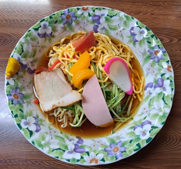 「冷やし中華800円」@たかの食堂の写真