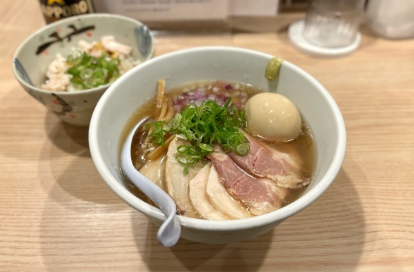 「【7月限定】冷やし蛤麺（特製）¥1250」@中華そば みかわの写真