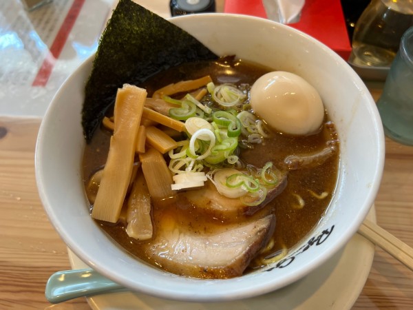 「特製煮干醤油ラーメン」@凌駕EBISUの写真
