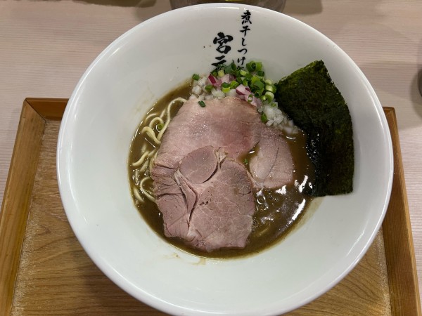 「濃厚煮干しそば(塩)  1,000円　特選煮干し和え玉130g」@煮干しつけ麺 宮元の写真