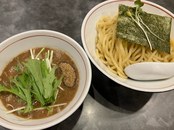 「濃厚煮干しつけめん　中」@麺屋じゃいあん 花小金井店の写真