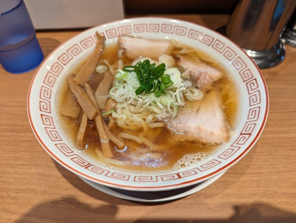 「醤油ラーメン」@喜多方ラーメン 新じまの写真