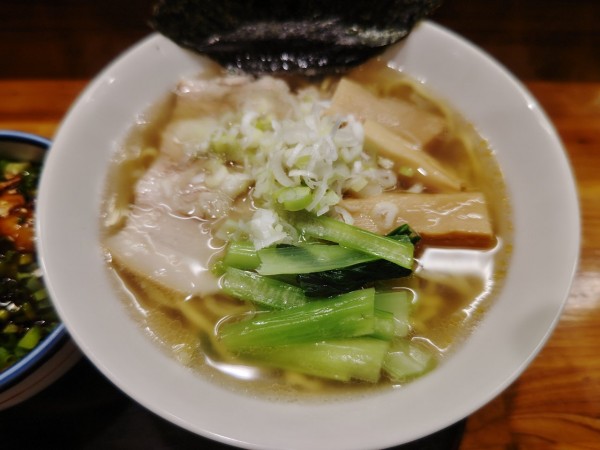 「らーめん(大盛)」@らーめん入間の写真