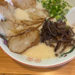 博多豚骨ラーメン➕豚トロチャーシュー