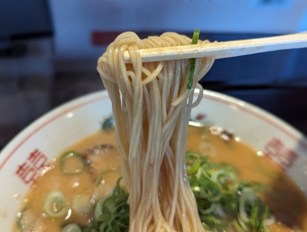 「こってり背脂中華そば」@中華そば 花京 天六店の写真