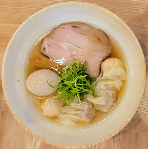 「肉、海老ワンタン白」@DURAMENTEIの写真