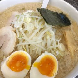 醤油ラーメン➕クーポン味玉
