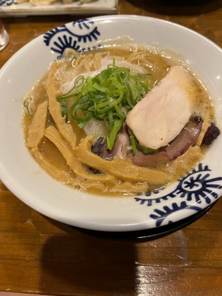 「濃い中華そば」@特級中華蕎麦 洋介の写真