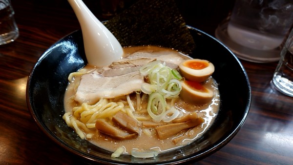 「味玉ラーメン」@ラーメン長山の写真