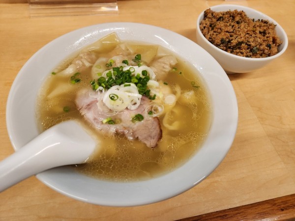 「海老ワンタンメン　ひき肉生姜ご飯」@手打ち麺処 好き酒師の写真