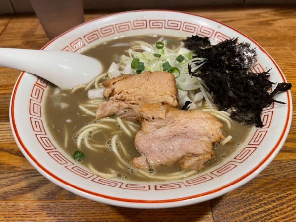 「濃厚煮干そば＋混ぜ玉」@煮干中華そば専門 煮干丸の写真