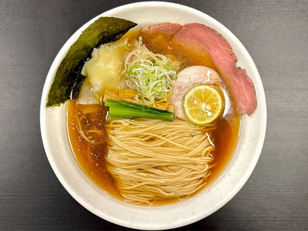 「★＜上中華＞特選 淡麗醤油🍜¥1,190」@中華そば うお静の写真