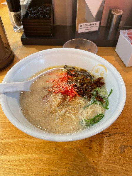 「白豚骨」@TOKYO豚骨BASE MADE by 博多一風堂 ペリエ海浜幕張店の写真