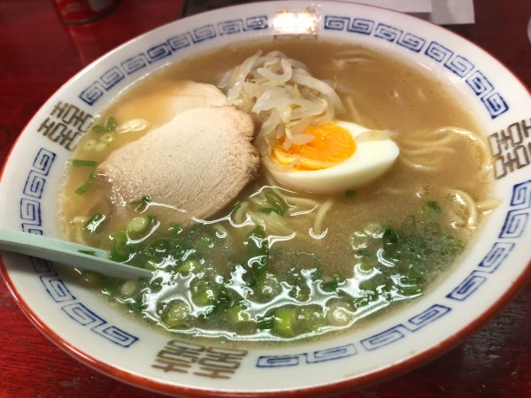 「醤油ラーメン」@中華料理 アスターの写真
