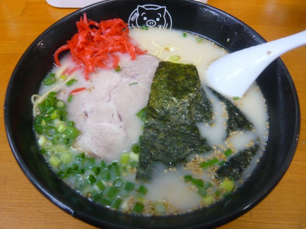「白博多ラーメン」@博多ラーメン 長浜や 日暮里店の写真