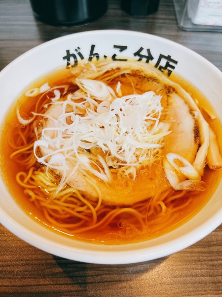 「正油らあめん バラ がんこ味」@元祖一条流がんこ 総本家(二代目)の写真