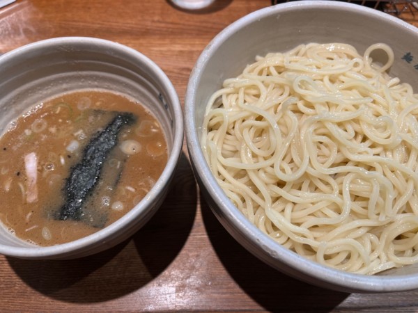「大盛りつけ麺（450g）」@麺屋吉左右の写真