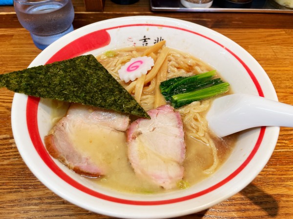 「中華そば　700円」@青竹平打ち中華そば 麺壱吉兆の写真