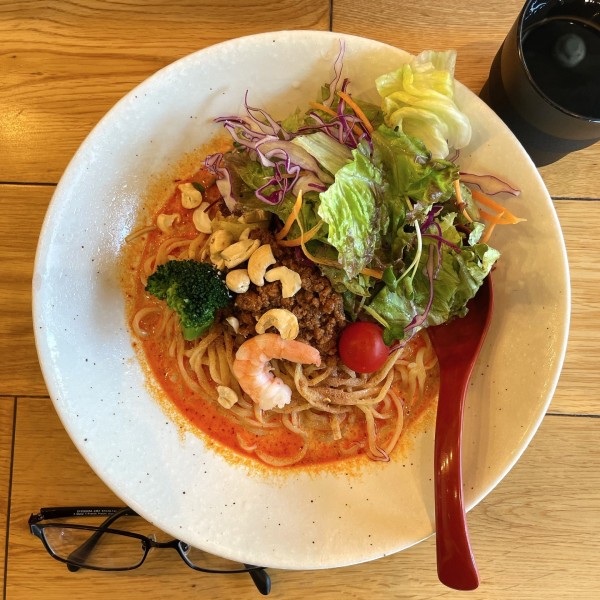 「冷やし豆乳サラダ担担麺（3辛）」@麺やすする 担担麺の写真