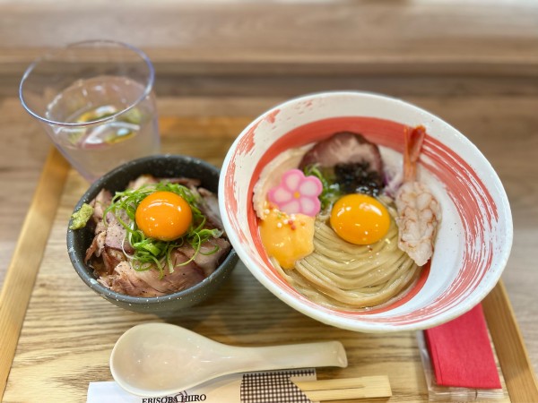 「ETM+ローストポーク丼」@えびそば 緋彩の写真